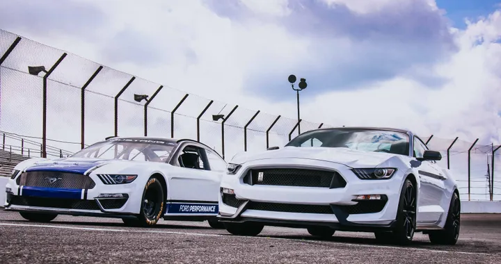 Ford Mustang, la prossima generazione sarà ibrida | Rumor