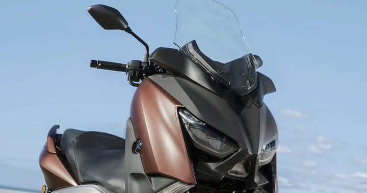 Yamaha X-Max 300 disponibile da maggio | prezzo