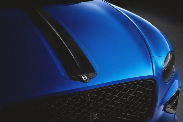 Bespoke Series by Mulliner, la nuova edizione esclusiva e colorata di Bentley