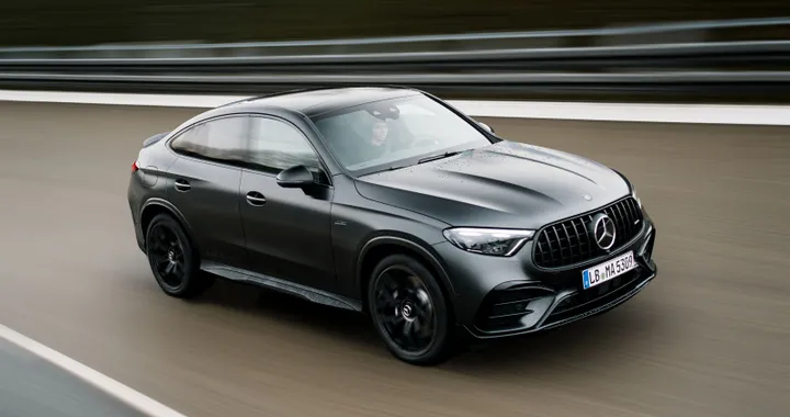 Nuova Mercedes-AMG GLC 53 4MATIC+: 6 cilindri e 449 CV per tanto divertimento alla guida