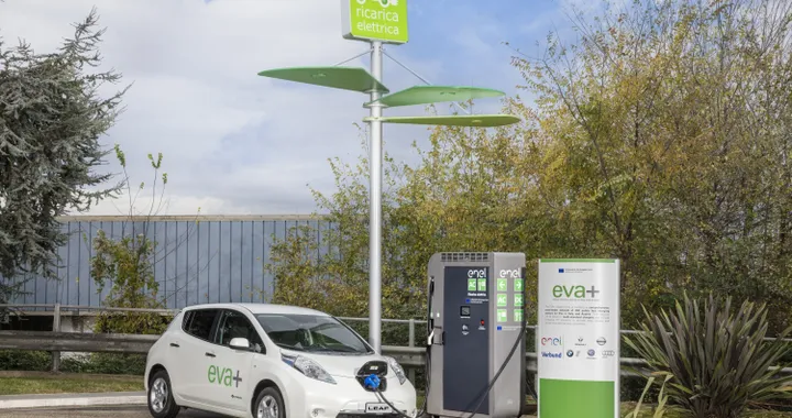 EVA+: nuova colonnina di ricarica veloce all'Aeroporto di Genova