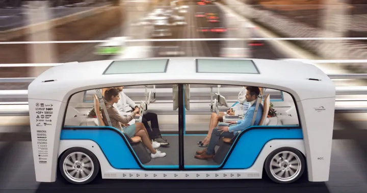 TomTom: come evitare il mal d'auto con la guida autonoma