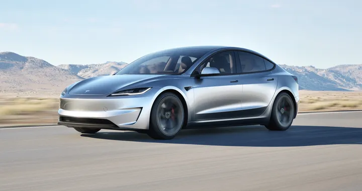 Tesla, arriva (finalmente) Actually Smart Summon anche in Europa