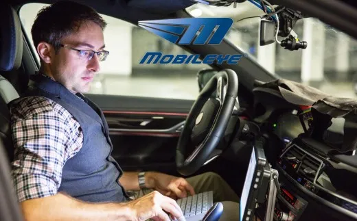 Guida assistita: la tecnologia Mobileye dal 2018 sulle nuove BMW