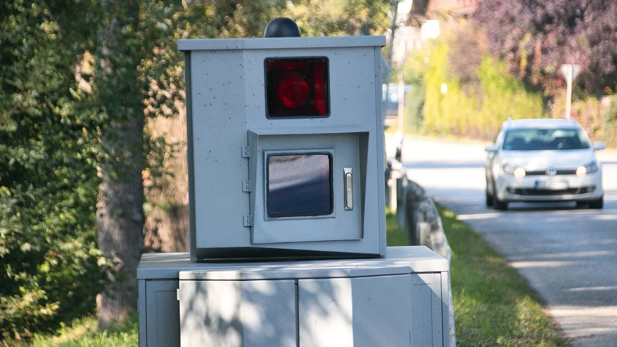 Autovelox, è sempre più caos: per i ricorsi adesso serve una querela per falso