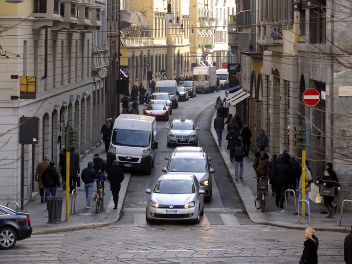 Milano ZTL Quadrilatero della Moda, multe con telecamere da settembre: in arrivo modifiche