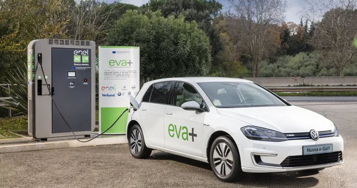 EVA+: Enel X installa la colonnina Fast Recharge da 50 kW lungo la A4