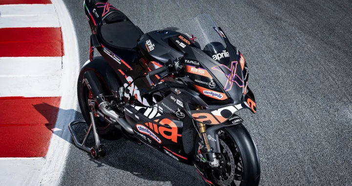 Nuova Aprilia RSV4 X-GP, la più estrema di sempre: 238 CV e tecnologia da MotoGP