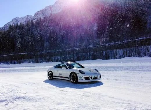 PORSCHE Ice Camp Italia: si comincia da Livigno