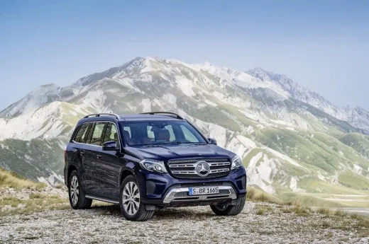 Mercedes si fermerà al cambio a 9 marce