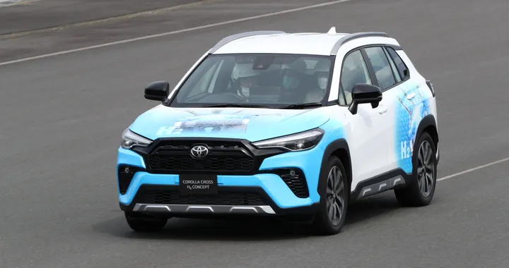 Toyota Corolla Cross Hydrogen Concept, prototipo con motore ad idrogeno