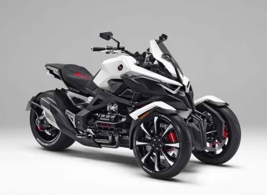 Honda Neowing: scooter ibrido a tre ruote