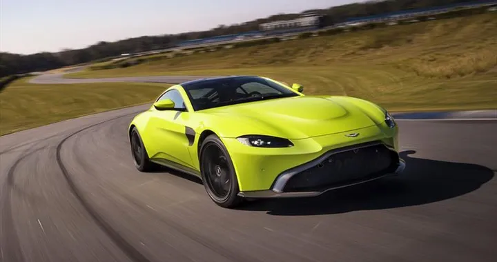 Aston Martin, a Silverstone il nuovo centro di sviluppo