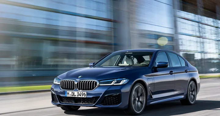 BMW Serie 5: restyling nel segno dell'ibrido | Immagini