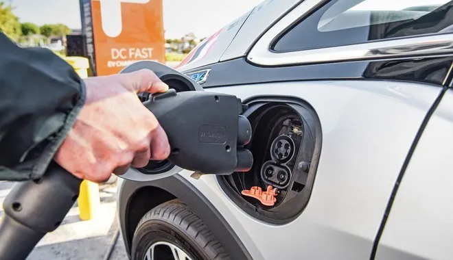 General Motors: l'elettrificazione totale è la soluzione. Anche per le moto d'acqua