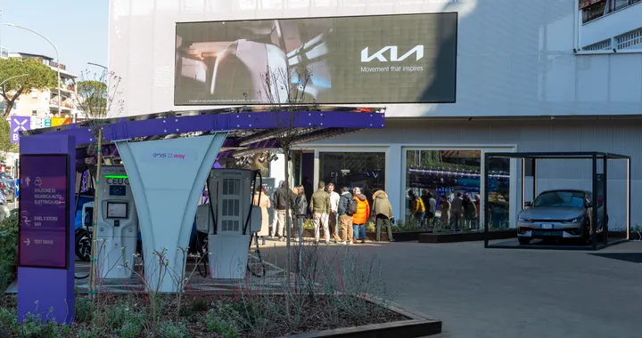 Kia Energy House, il brand store a Roma presso l'Enel X Store. Ricarica e non solo