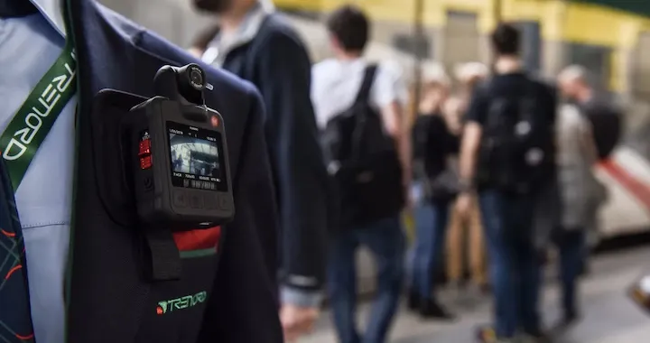 Sicurezza nei treni, bodycam ai controllori contro le aggressioni