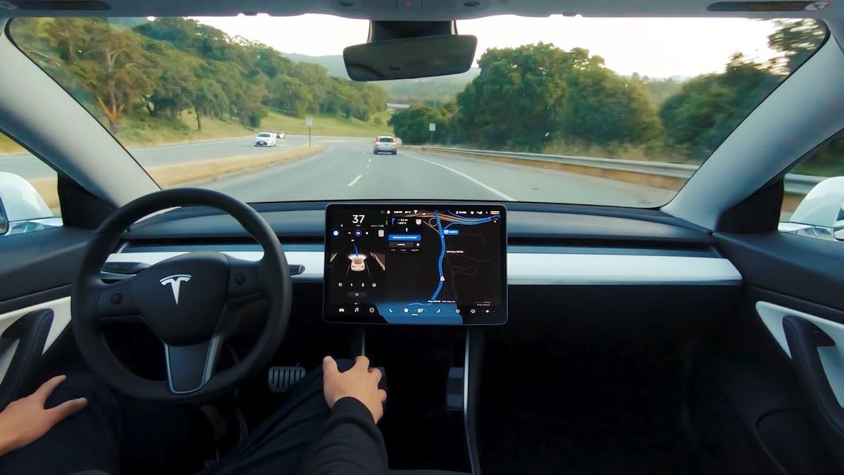Tesla vuole risolvere il problema della Full Self Driving con Hardware 3
