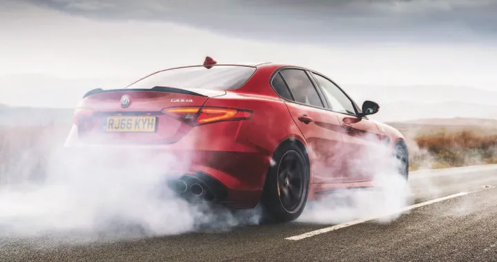 Alfa Romeo Giulia: in arrivo la Coupé con KERS | RUMOR
