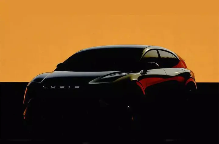 Lucid, svolta 
