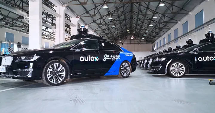 AutoX: in Cina il RoboTaxi è aperto al pubblico, cresce la guida autonoma