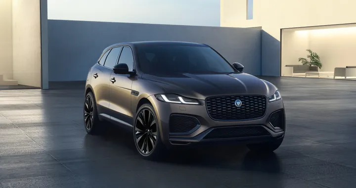 Jaguar F-Pace, arrivano le nuove versioni 300 SPORT e 400 SPORT