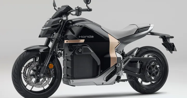 Honda WN7, debutto a EICMA per la moto elettrica: motore, batteria, autonomia e prezzo
