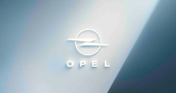 Opel, ecco il nuovo logo. Sui primi modelli dal 2024