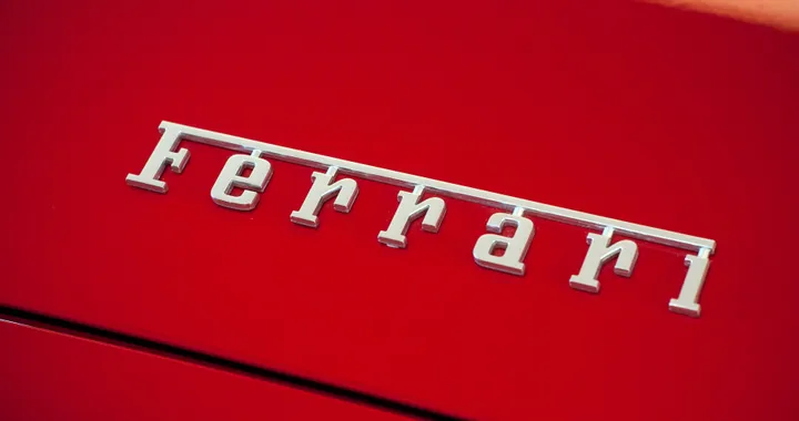 Ferrari continua a crescere: +19% l'utile netto nel primo trimestre 2024