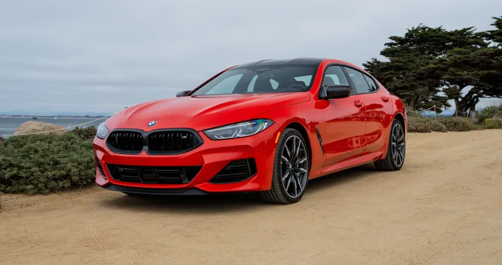 BMW M850i Edition M Heritage: prestazioni e stile in una serie limitata unica