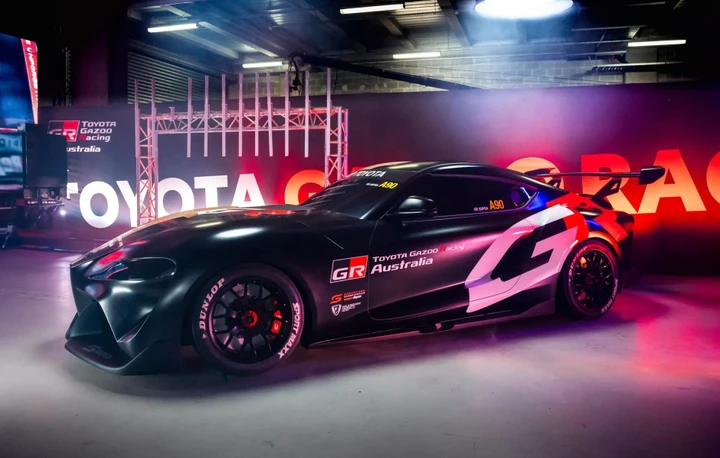 Toyota Supra, un motore V8 per dominare in pista. Ascoltiamo il sound