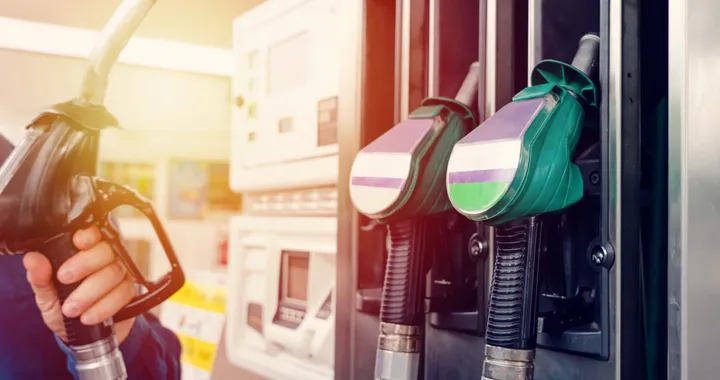 Guerra Israele - Iran, i carburanti tornano a salire: benzina sopra 1,7 euro