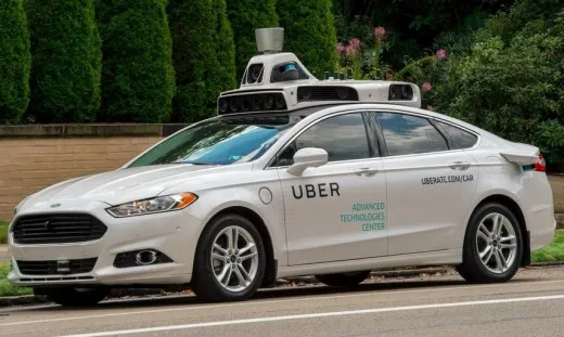 Uber assolda il pilota automatico a Pittsburgh | video