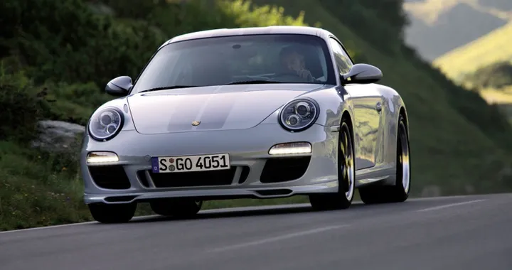Porsche 911 Sport Classic: piccole modifiche visibili nelle nuove foto spia