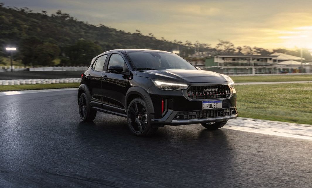Nuova Pulse Abarth, SUV sportivo ma solo per il Brasile
