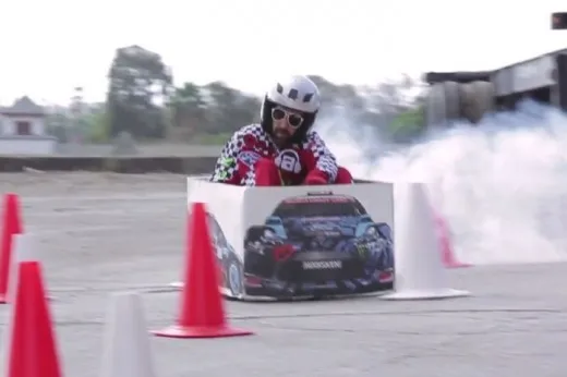 Ken Box Crazy Kart: la parodia alla Gymkhana di Ken Block