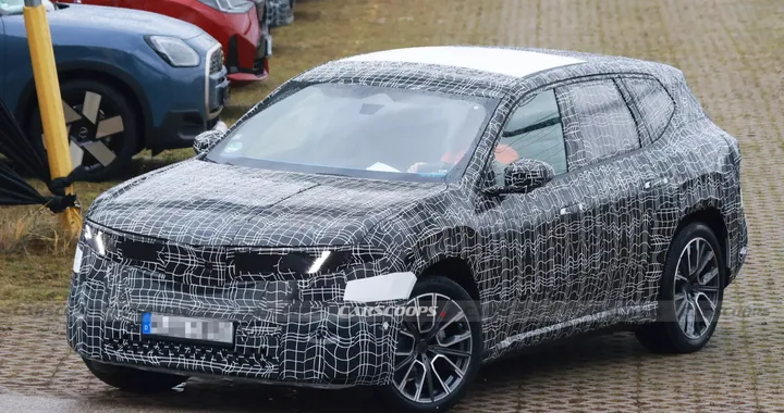 BMW iX3 Neue Klasse ancora pizzicata su strada. Ecco le ultime foto spia