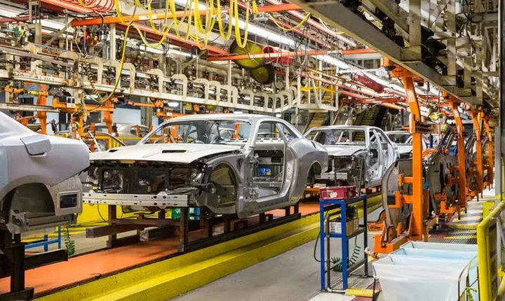 Stellantis Canada: niente più auto, la Roshel lo vuole per veicoli blindati