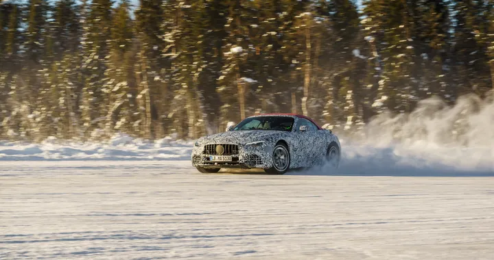 Mercedes-AMG SL, ultimi test invernali: debutto entro fine anno