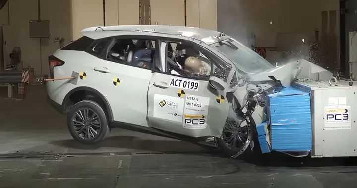 Crash test a zero stelle, il risultato della Neta V nei test Asean NCAP
