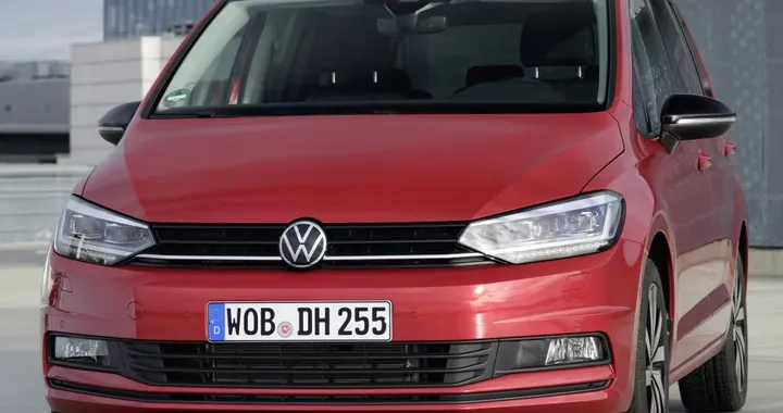Addio Volkswagen Touran, la monovolume esce di scena dopo quasi 24 anni