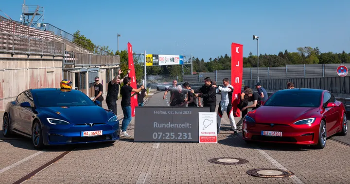 Tesla Model S, Plaid da record al Nurburgring con il Track Package | Video
