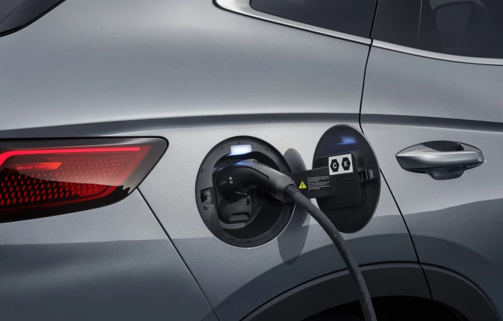 L'UE prepara la stangata alle plug-in cinesi: perché Bruxelles pensa ai dazi