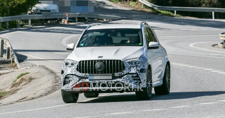 Mercedes-AMG GLE, le nuove foto spia del restyling