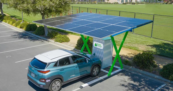 PairTree, ecco la stazione di ricarica off-grid alimentata da pannelli solari
