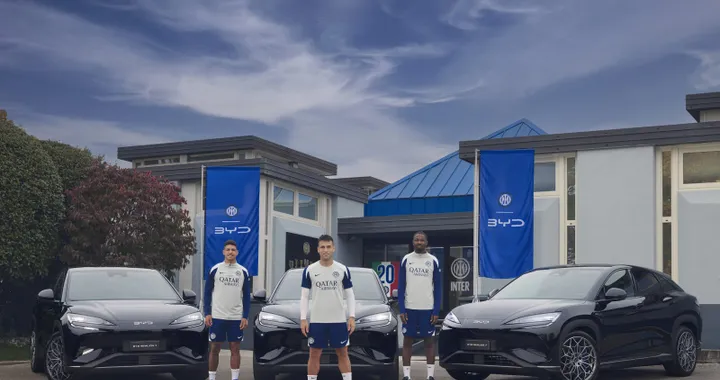 Una BYD Sealion 7 per i tifosi dell’Inter: arriva una serie limitata in 250 esemplari