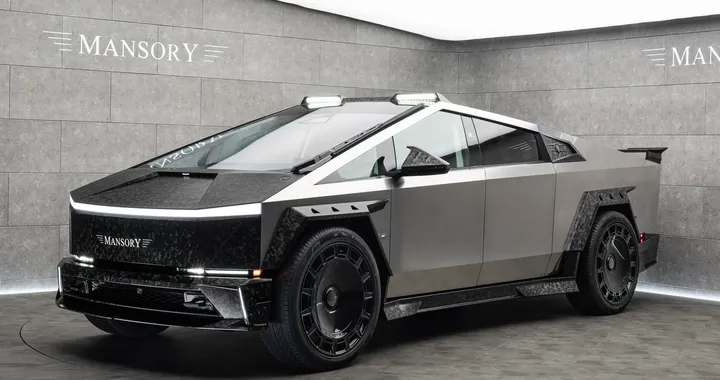 Tesla Cybertruck diventa Elongation, troppo estremo. Mansory ha esagerato