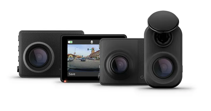 Recensione Garmin Dash Cam 67W: con gli ADAS ha una marcia in più