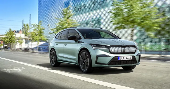 Skoda ENYAQ iV: dimensioni, motori e autonomia del nuovo SUV elettrico
