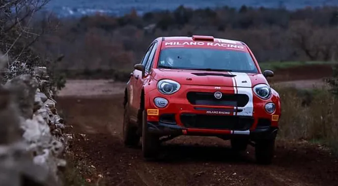 Fiat 500X, primi test su sterrato per il SUV col kit R4